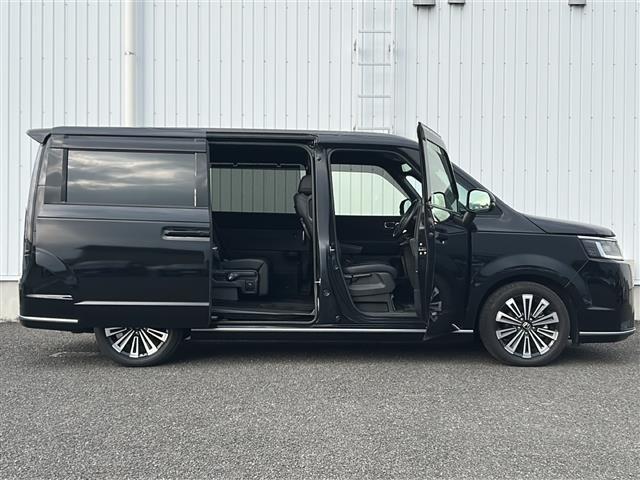 ステップワゴン e:HEVスパーダ プレミアムライン 純正ナビ・AM/FM/CD/DVD/BT/SD/HDMI・フルセグTV全周囲カメラ15.6インチ後席モニター衝突軽減ブレーキレーンキープアシストブラインドスポットモニター踏み間違い防止デジタルミラー(35枚目)