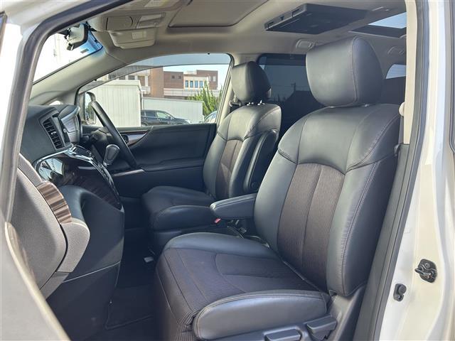 【　フロントシート　】使えるフロントシートで快適ドライブ♪