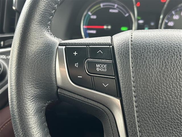 クラウンハイブリッド アスリートＳ　純正ナビ　フルセグ　ＤＶＤ再生　Ｂｌｕｅｔｏｏｔｈ　バックカメラ　追従クルーズコントロール　レーンキープアシスト　ＬＥＤオートライト　シートヒーター　パワーシート　ドラレコ　ＥＴＣ　純正１７ＡＷ（8枚目）