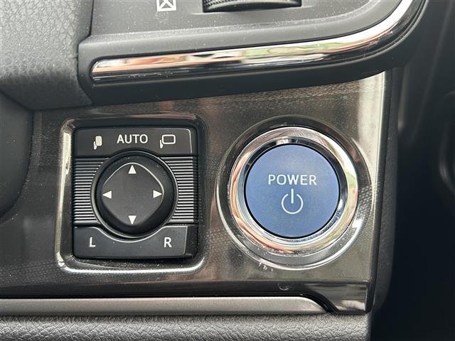 クラウンハイブリッド アスリートＳ　純正ナビ　フルセグ　ＤＶＤ再生　Ｂｌｕｅｔｏｏｔｈ　バックカメラ　追従クルーズコントロール　レーンキープアシスト　ＬＥＤオートライト　シートヒーター　パワーシート　ドラレコ　ＥＴＣ　純正１７ＡＷ（14枚目）