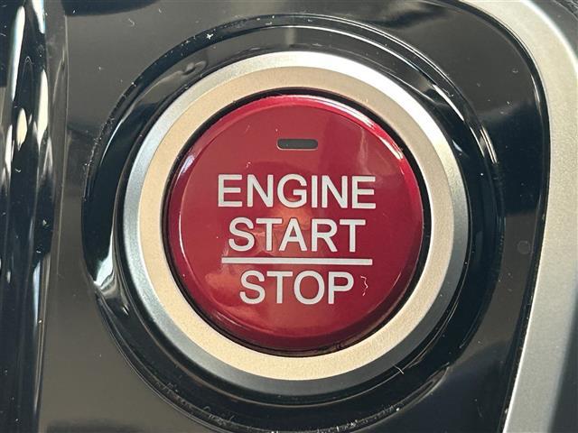 Ｎ－ＢＯＸ Ｇ　ＳＳパッケージ　純正８インチナビ　フルセグ　ＤＶＤ再生　Ｂｌｕｅｔｏｏｔｈ　バックカメラ　両側パワースライドドア　衝突軽減ブレーキ　ＨＩＤオートライト　シートヒーター　ビルトインＥＴＣ　スマートキー（10枚目）