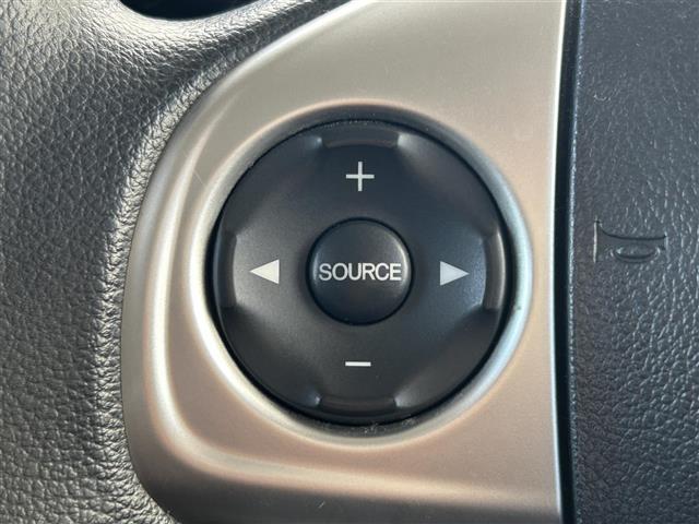 Ｎ－ＢＯＸ Ｇ　ＳＳパッケージ　純正８インチナビ　フルセグ　ＤＶＤ再生　Ｂｌｕｅｔｏｏｔｈ　バックカメラ　両側パワースライドドア　衝突軽減ブレーキ　ＨＩＤオートライト　シートヒーター　ビルトインＥＴＣ　スマートキー（11枚目）