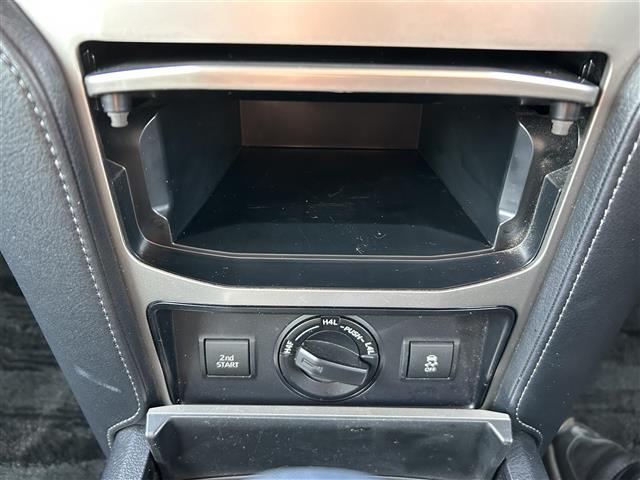 ランドクルーザープラド TX Lパッケージ マットブラックエディション サンルーフ レザーエアシート 純正9インチナビ フルセグ DVD再生 バックカメラ 追従クルーズコントロール LEDオートライト シートベンチレーション 前後ドラレコ ETC 純正18AW(24枚目)