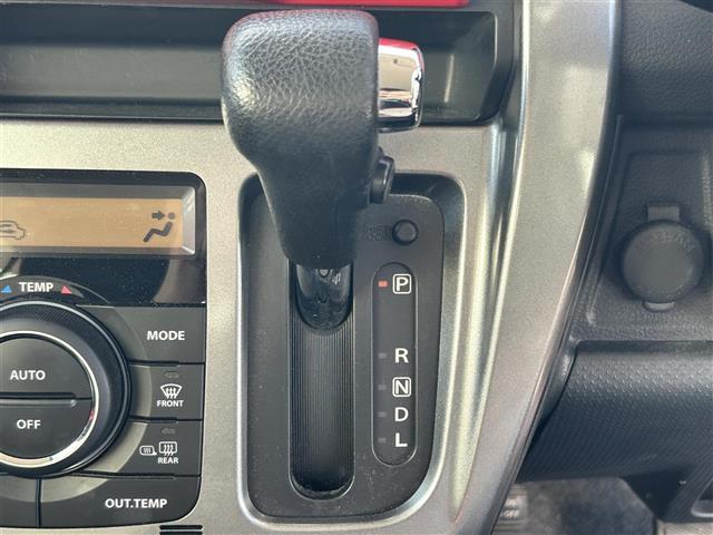 ハスラー Ｊスタイル　純正ナビ　フルセグ　ＤＶＤ再生　Ｂｌｕｅｔｏｏｔｈ　バックカメラ　ＨＩＤオートライト　シートカバー　ＥＴＣ　アイドリングストップ　スマートキー　フロアマット（9枚目）