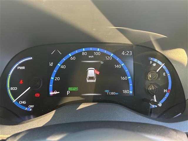 ヤリスクロス ハイブリッドＺ　アドベンチャー　純正ナビ　フルセグ　ＤＶＤ再生　Ｂｌｕｅｔｏｏｔｈ　パノラマモニター　ＡＣＣ　ＬＫＡＳ　シートヒーター　ステアリングヒーター　ＬＥＤオートライト　前後ドラレコ　ＥＴＣ　純正１８ＡＷ（15枚目）