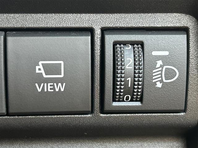 ヤリスクロス ハイブリッドＺ　アドベンチャー　純正ナビ　フルセグ　ＤＶＤ再生　Ｂｌｕｅｔｏｏｔｈ　パノラマモニター　ＡＣＣ　ＬＫＡＳ　シートヒーター　ステアリングヒーター　ＬＥＤオートライト　前後ドラレコ　ＥＴＣ　純正１８ＡＷ（17枚目）