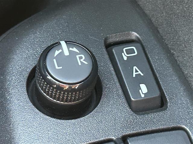 ヤリスクロス ハイブリッドＺ　アドベンチャー　純正ナビ　フルセグ　ＤＶＤ再生　Ｂｌｕｅｔｏｏｔｈ　パノラマモニター　ＡＣＣ　ＬＫＡＳ　シートヒーター　ステアリングヒーター　ＬＥＤオートライト　前後ドラレコ　ＥＴＣ　純正１８ＡＷ（21枚目）