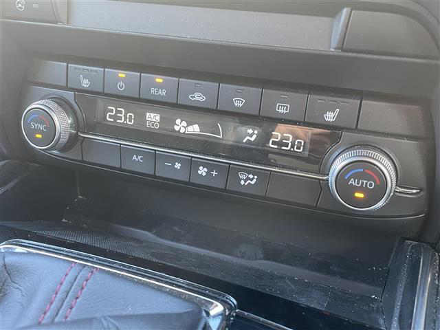 ＣＸ－８ ＸＤ　ブラックトーンエディション　純正１０．２５型ナビ　３６０°カメラ　フルセグ　ＢＴ　ＡＣＣ　ＬＫＡＳ　ＬＥＤライト　メモリーパワーシート　シートヒーター　ステアリングヒーター　ワイヤレス充電　前後ドラレコ　ＥＴＣ　純正１９ＡＷ（8枚目）