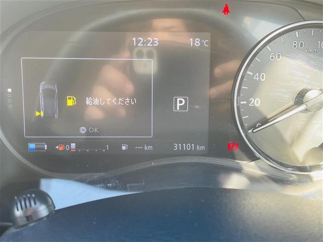 キックス Ｘ　ツートーンインテリアエディション　プロパイロット　純正ナビ　フルセグ　ＤＶＤ再生　Ｂｌｕｅｔｏｏｔｈ　アラウンドビューモニター　デジタルインナーミラー　パワーシート　シートヒーター　ＬＥＤライト　前後ドラレコ　ＥＴＣ　純正１７ＡＷ（14枚目）