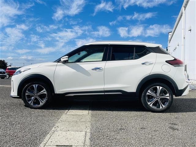 キックス Ｘ　ツートーンインテリアエディション　プロパイロット　純正ナビ　フルセグ　ＤＶＤ再生　Ｂｌｕｅｔｏｏｔｈ　アラウンドビューモニター　デジタルインナーミラー　パワーシート　シートヒーター　ＬＥＤライト　前後ドラレコ　ＥＴＣ　純正１７ＡＷ（36枚目）