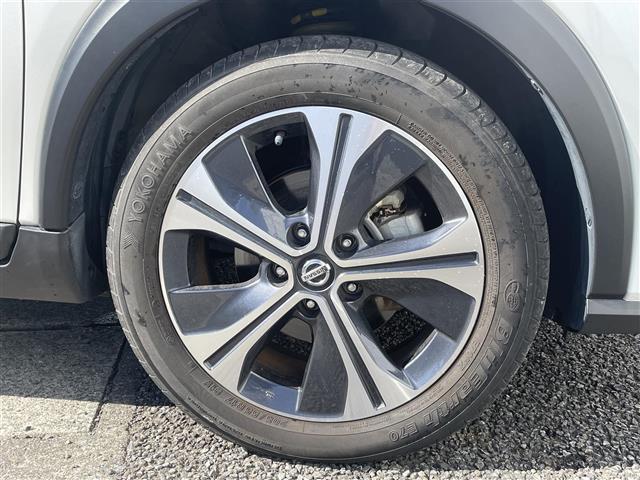 キックス Ｘ　ツートーンインテリアエディション　プロパイロット　純正ナビ　フルセグ　ＤＶＤ再生　Ｂｌｕｅｔｏｏｔｈ　アラウンドビューモニター　デジタルインナーミラー　パワーシート　シートヒーター　ＬＥＤライト　前後ドラレコ　ＥＴＣ　純正１７ＡＷ（37枚目）