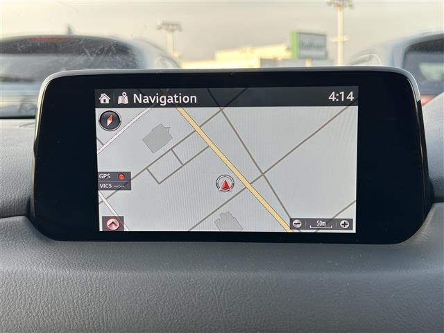 ＣＸ－８ ＸＤ　Ｌパッケージ　レザーエアシート　ＢＯＳＥ　フリップダウンモニター　純正ナビ　フルセグ　ＤＶＤ再生　ＢＴ　３６０°カメラ　ＡＣＣ　ＬＫＡＳ　メモリーパワーシート　パワーバックドア　前後ドラレコ　ＥＴＣ　純正１９ＡＷ（6枚目）