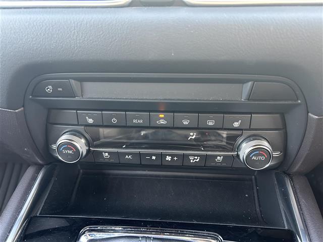 ＣＸ－８ ＸＤ　Ｌパッケージ　レザーエアシート　ＢＯＳＥ　フリップダウンモニター　純正ナビ　フルセグ　ＤＶＤ再生　ＢＴ　３６０°カメラ　ＡＣＣ　ＬＫＡＳ　メモリーパワーシート　パワーバックドア　前後ドラレコ　ＥＴＣ　純正１９ＡＷ（10枚目）