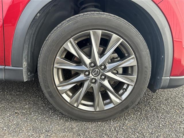 ＣＸ－８ ＸＤ　Ｌパッケージ　レザーエアシート　ＢＯＳＥ　フリップダウンモニター　純正ナビ　フルセグ　ＤＶＤ再生　ＢＴ　３６０°カメラ　ＡＣＣ　ＬＫＡＳ　メモリーパワーシート　パワーバックドア　前後ドラレコ　ＥＴＣ　純正１９ＡＷ（40枚目）