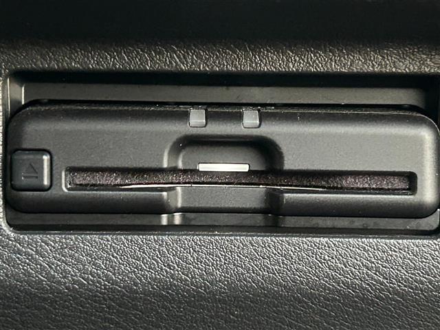 キックス Ｘ　プロパイロット　純正ナビ　アラウンドビュー　フルセグ　ＤＶＤ再生　Ｂｌｕｅｔｏｏｔｈ　デジタルインナーミラー　シートヒーター　ドライブレコーダー　ＥＴＣ　リアスポイラー　純正１７ＡＷ（17枚目）