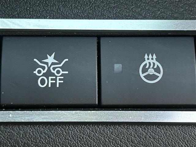 キックス Ｘ　プロパイロット　純正ナビ　アラウンドビュー　フルセグ　ＤＶＤ再生　Ｂｌｕｅｔｏｏｔｈ　デジタルインナーミラー　シートヒーター　ドライブレコーダー　ＥＴＣ　リアスポイラー　純正１７ＡＷ（20枚目）