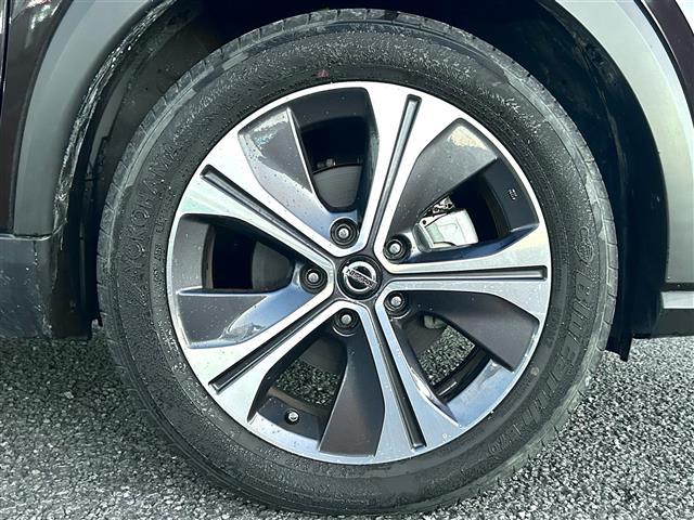 キックス Ｘ　プロパイロット　純正ナビ　アラウンドビュー　フルセグ　ＤＶＤ再生　Ｂｌｕｅｔｏｏｔｈ　デジタルインナーミラー　シートヒーター　ドライブレコーダー　ＥＴＣ　リアスポイラー　純正１７ＡＷ（41枚目）