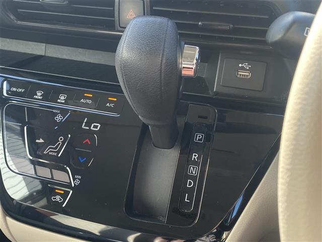 ルークス オーテック オーテック 純正9インチナビ フルセグ DVD再生 Bluetooth アラウンドビューモニター 両側パワースライドドア 衝突軽減ブレーキ ドライブレコーダー ETC スマートキー(8枚目)