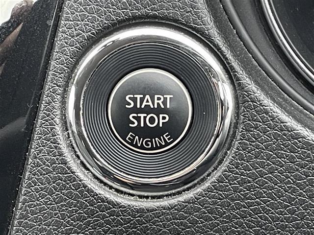 エクストレイル ２０Ｘ　エマージェンシーブレーキパッケージ　社外ナビ　フルセグ　ＤＶＤ再生　Ｂｌｕｅｔｏｏｔｈ　バックカメラ　衝突軽減ブレーキ　ヒルディセントコントロール　ＬＥＤオートライト　防水シート　シートヒーター　ＥＴＣ　スマートキー　社外１７ＡＷ（18枚目）