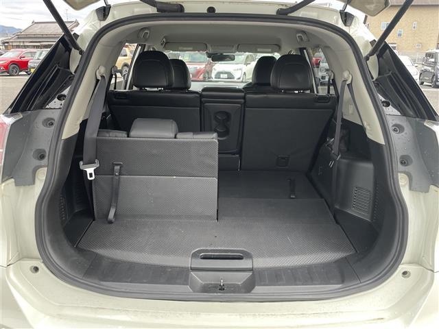 エクストレイル ２０Ｘ　エマージェンシーブレーキパッケージ　社外ナビ　フルセグ　ＤＶＤ再生　Ｂｌｕｅｔｏｏｔｈ　バックカメラ　衝突軽減ブレーキ　ヒルディセントコントロール　ＬＥＤオートライト　防水シート　シートヒーター　ＥＴＣ　スマートキー　社外１７ＡＷ（28枚目）