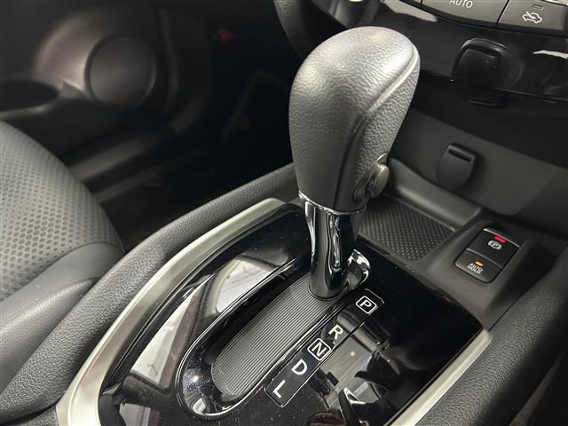 エクストレイル ２０Ｘｉ　ＰＲＯＰＩＬＯＴ　黒革シート　純正９ｉｎｃナビＴＶ　３６０カメラ　　パワーバックドア　デジタルインナーミラー　レーダーＣ　衝突軽減Ｂ　レーンアシスト　ルーフレール　クリアランスソナー　ドラレコ　ＥＴＣ（8枚目）