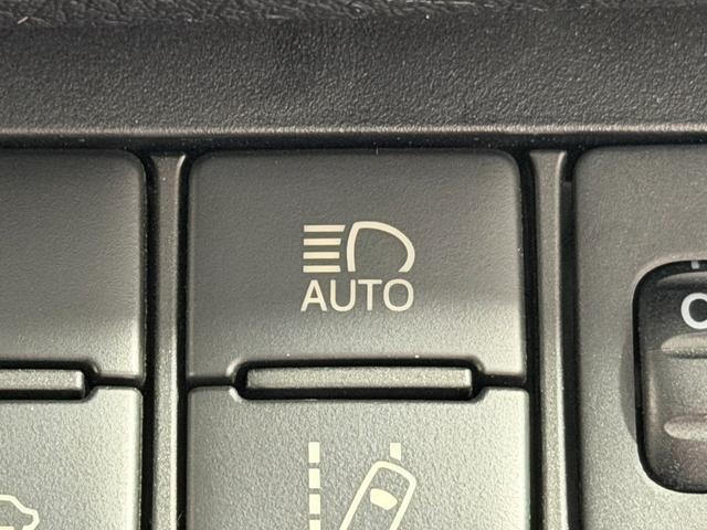 シエンタ G 純正ナビTV Bカメラ 衝突軽減ブレーキ レーンアシスト 両側パワースライドドア クリアランスソナー LEDオートライト スペアキー スマートキー USBポート ETC ドラレコ(22枚目)