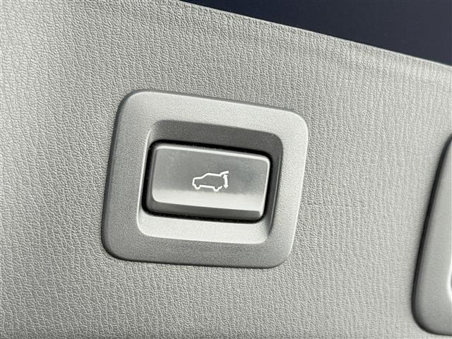 CX-5 XD Lパッケージ ターボ 純正ナビTV 全方位カメラ レザーシート レーダークルコン シートヒーター ハンドルヒーター ETC ドラレコ 衝突軽減 クリアランスソナー レーンアシスト アイドリングストップ HUD 本革(15枚目)