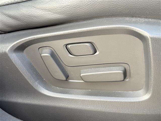 CX-5 XD Lパッケージ ターボ 純正ナビTV 全方位カメラ レザーシート レーダークルコン シートヒーター ハンドルヒーター ETC ドラレコ 衝突軽減 クリアランスソナー レーンアシスト アイドリングストップ HUD 本革(24枚目)