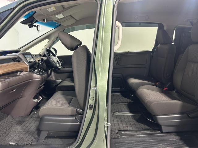 フリード G・ホンダセンシング 純正ナビTV バックカメラ 両側パワースライドドア シートヒーター レーダークルコン 衝突軽減ブレーキ レーンアシスト スマートキー プッシュスタート オートライト 前後ドライブレコーダー ETC(28枚目)