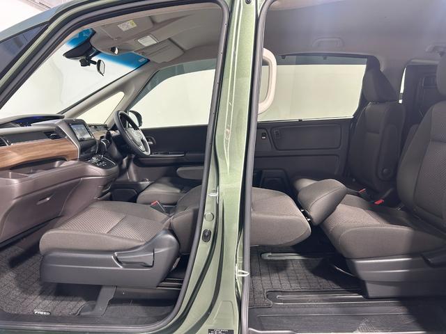 フリード G・ホンダセンシング 純正ナビTV バックカメラ 両側パワースライドドア シートヒーター レーダークルコン 衝突軽減ブレーキ レーンアシスト スマートキー プッシュスタート オートライト 前後ドライブレコーダー ETC(45枚目)