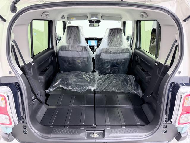 荷台スペース【内装エクステリア】店舗にて現車の確認も頂けますので、お電話で在庫のご確認の上是非ご来店くださいませ！！！【跳ね上げ式／埋め込み式】でスペース確保ができますね！！