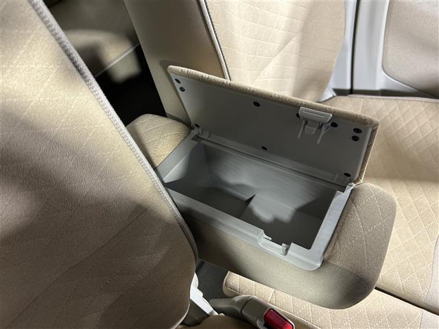 アルトラパン Ｘ　コーナーセンサー　レーンアシスト　プッシュスタート　スマートキー　前方ドライブレコーダー　ＥＴＣ　ＬＥＤライト　ヒートシーター　オートライト　オートエアコン　電格ミラー　純正アルミホイール　ＨＤＤナビ（16枚目）