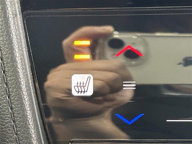 シャトル ハイブリッド メモリナビ 運転席助手席エアバッグ AAC 地デジ Bモニ 盗難防止システム VSA AUX 車線逸脱警報 シートヒーター ナビTV エアバッグ キーレス ABS スマートキー パワーウィンドウ(22枚目)