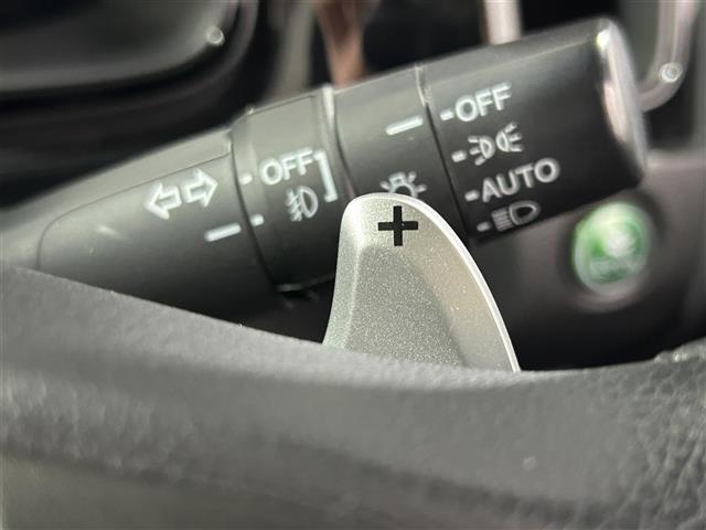 シャトル ハイブリッド メモリナビ 運転席助手席エアバッグ AAC 地デジ Bモニ 盗難防止システム VSA AUX 車線逸脱警報 シートヒーター ナビTV エアバッグ キーレス ABS スマートキー パワーウィンドウ(28枚目)