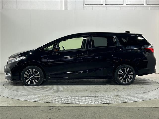 シャトル ハイブリッド メモリナビ 運転席助手席エアバッグ AAC 地デジ Bモニ 盗難防止システム VSA AUX 車線逸脱警報 シートヒーター ナビTV エアバッグ キーレス ABS スマートキー パワーウィンドウ(37枚目)