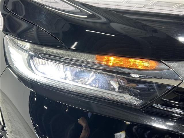 シャトル ハイブリッド メモリナビ 運転席助手席エアバッグ AAC 地デジ Bモニ 盗難防止システム VSA AUX 車線逸脱警報 シートヒーター ナビTV エアバッグ キーレス ABS スマートキー パワーウィンドウ(39枚目)