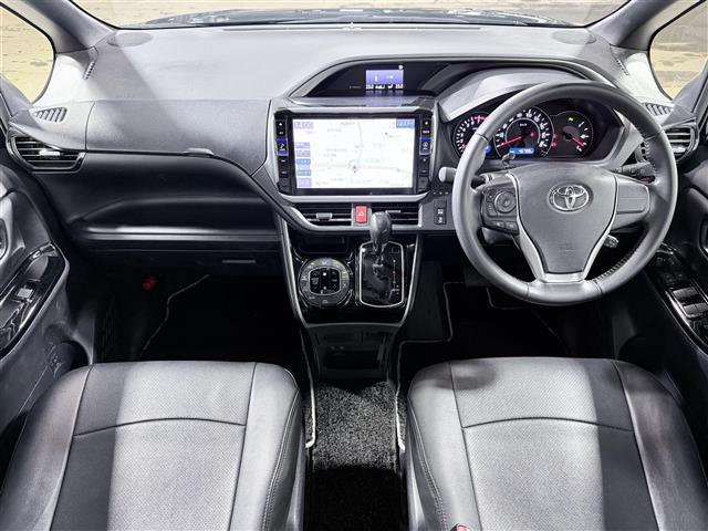 ヴォクシー ZS 煌III コーナーセンサ プリクラッシュ BLUETOOTH スマートキ アイスト DVD再生機能 横滑り防止装置 ナビTV 三列シート WAC AHB 盗難防止 オートエアコン キーレス ETC装備 パワステ(37枚目)