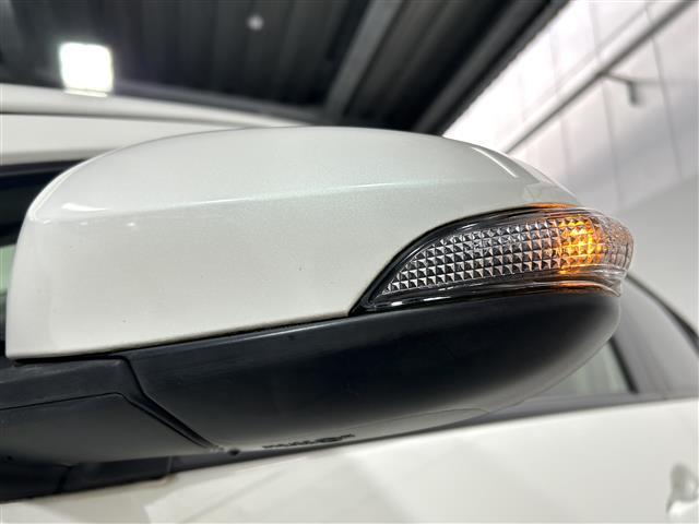 アクア Ｇ　Ｇ’ｓ　ＢＴ接続　ドラレコ付き　ＡＵＴＯライト　ＥＴＣ付き　ＳＤナビゲーション　キーレス　スマートキープッシュスタート　メディアプレイヤー接続　運転席助手席エアバック　横滑防止　ナビＴＶ　パワーステアリング（11枚目）