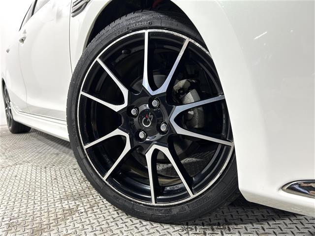 アクア Ｇ　Ｇ’ｓ　ＢＴ接続　ドラレコ付き　ＡＵＴＯライト　ＥＴＣ付き　ＳＤナビゲーション　キーレス　スマートキープッシュスタート　メディアプレイヤー接続　運転席助手席エアバック　横滑防止　ナビＴＶ　パワーステアリング（14枚目）