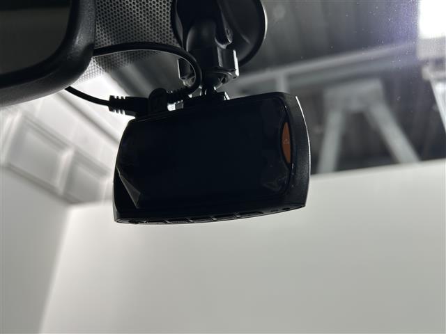 アクア Ｇ　Ｇ’ｓ　ＢＴ接続　ドラレコ付き　ＡＵＴＯライト　ＥＴＣ付き　ＳＤナビゲーション　キーレス　スマートキープッシュスタート　メディアプレイヤー接続　運転席助手席エアバック　横滑防止　ナビＴＶ　パワーステアリング（35枚目）