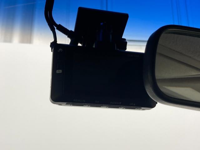 エルグランド ２５０ハイウェイスターＳ　純正ナビ（ＤＶＤ再生／Ｂｌｕｅｔｏｏｔｈ／フルセグ）　後席モニター　Ｂカメラ　両側電動ドア　ＥＴＣ　ドラレコ　ＬＥＤヘッドライト　プッシュスタート　クルコン　スマートキー　ハーフレザー　ＲオートＡ／Ｃ（43枚目）