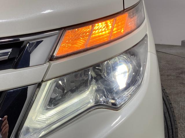 エルグランド ２５０ハイウェイスターＳ　純正ナビ（ＤＶＤ再生／Ｂｌｕｅｔｏｏｔｈ／フルセグ）　後席モニター　Ｂカメラ　両側電動ドア　ＥＴＣ　ドラレコ　ＬＥＤヘッドライト　プッシュスタート　クルコン　スマートキー　ハーフレザー　ＲオートＡ／Ｃ（56枚目）