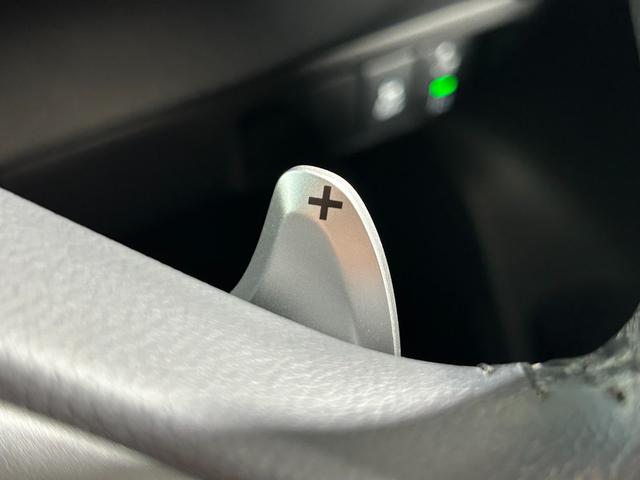 シャトル ハイブリッドＸ　ホンダセンシング　純正ナビ（フルセグ／ＤＶＤ再生／Ｂｌｕｅｔｏｏｔｈ）　バックカメラ　ＥＴＣ　ハーフレザー　シートヒーター　衝突軽減　レーダークルコン　パドルシフト　オートライト　スマートキー　ドラレコ（26枚目）
