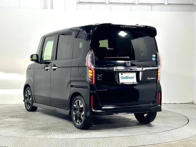 Ｎ－ＢＯＸカスタム Ｇ・Ｌターボホンダセンシング　社外ナビＴＶ　バックカメラ　両側パワースライドドア　ハーフレザー　シートヒーター　レーダークルコン　衝突軽減ブレーキ　レーンアシスト　スマートキー　プッシュスタート　オートライト　ＬＥＤヘッドライト（21枚目）