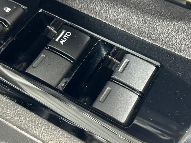 Ｎ－ＢＯＸカスタム Ｇ・Ｌターボホンダセンシング　社外ナビＴＶ　バックカメラ　両側パワースライドドア　ハーフレザー　シートヒーター　レーダークルコン　衝突軽減ブレーキ　レーンアシスト　スマートキー　プッシュスタート　オートライト　ＬＥＤヘッドライト（28枚目）