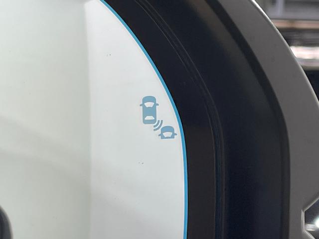 ステップワゴン ｅ：ＨＥＶスパーダ　１１．４ｉｎｃナビ　バックカメラ　Ｂｌｕｅｔｏｏｔｈ　フルセグＴＶ　ＤＶＤ再生　ホンダセンシング　レーダークルーズ　電動リアゲート　両側パワースライドドア　シートヒーター　ＢＳＭ　オートライト　ＬＥＤ（65枚目）