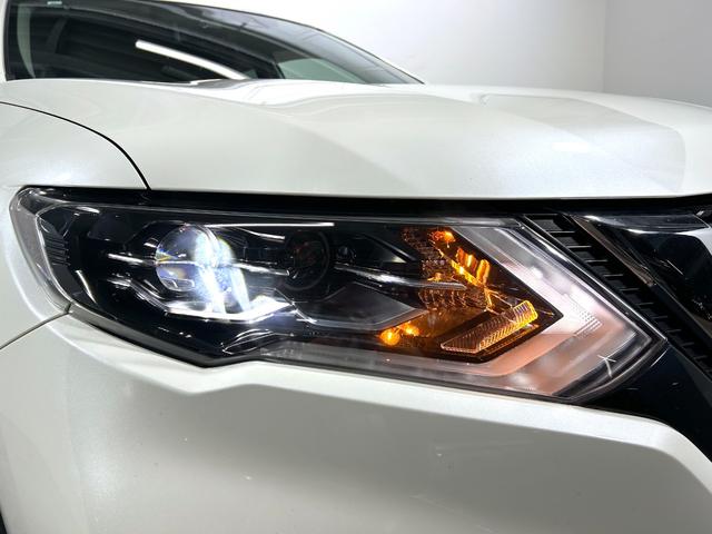 エクストレイル ２０Ｘ　ハイブリッド　助手席スライドアップシート　純正ナビＴＶ　３６０カメラ　デジタルインナーミラー　黒革シート　衝突軽減ブレーキ　レーンアシスト　電動リアゲート　ドライブレコーダー　ＬＥＤライト　スマートキー（60枚目）