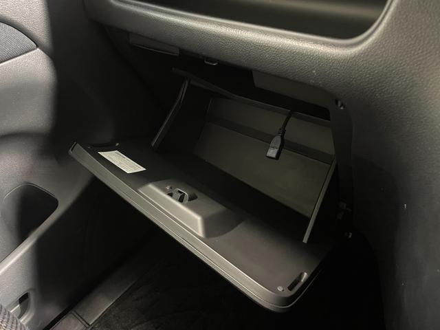 セレナ ハイウェイスター　Ｖセレ＋セーフティＩＩ　ＳＨＶ　純正ナビＴＶ　３６０カメラクルーズコントロール　衝突軽減Ｂ　レーンアシスト　両側パワースライドドア　リアオートエアコン　ＬＥＤライト　オートライト　クリアランスソナー　スマートキー　ＥＴＣ　ドラレコ（29枚目）