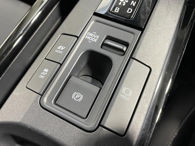 プリウス Ｚ　黒革シートトヨタチームメイト　アドバンストパーク　純正１２．３ｉｎｃナビＴＶ　３６０カメラ　パワーシート／ヒーター／エアコン　ステアリングヒーター　電動リアゲート　レーダーＣ　ＰＣＳ　ＬＫＡ　ＢＳＭ（37枚目）