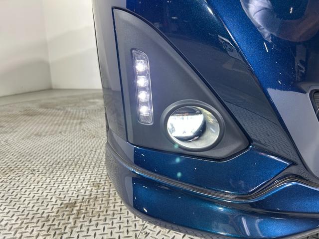 ルーミー カスタムＧ　純正９ｉｎｃナビＴＶ（ＣＤ／ＤＶＤ／Ｂｌｕｅｔｏｏｔｈ）　バックカメラ　クルーズコントロール　衝突軽減Ｂ　レーンアシスト　両側パワースライドドア　ＬＥＤライト　クリアランスソナー　ＥＴＣ　ドラレコ（57枚目）